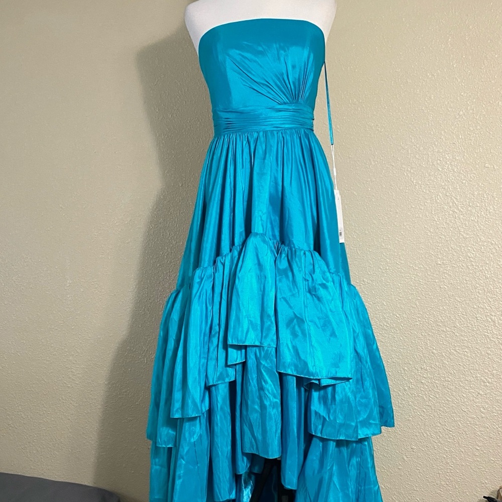 NWT Mac Duggal Sample Strapless Teal Ruffle Hi-Lo Dress Size 2
